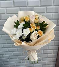Букет цветов из:  Розы и Хризантемы в Молоково