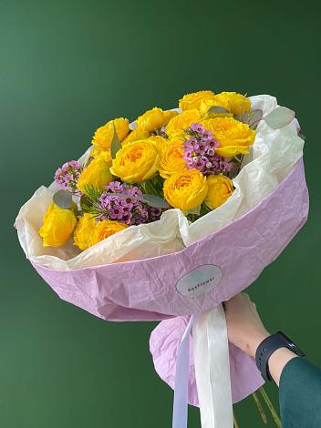 Букет Кустовые желтые розы в Молоково
