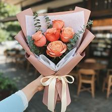 Букет цветов из:  Розы в Молоково
